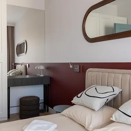 Cozy 2-room With Balcony - Near Market Square - Historic Area