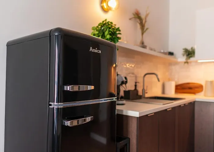 Cozy 2-room With Balcony, Near Market Square, Historical District *