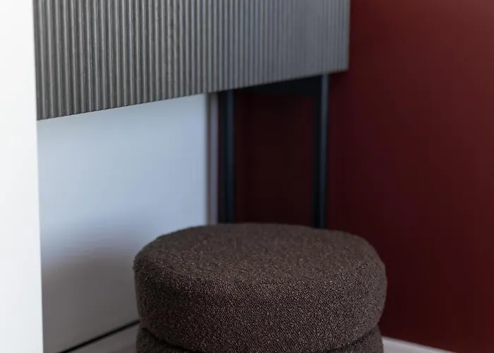 Apartman Cozy 2-room With Balcony, Near Market Square, Historical District *